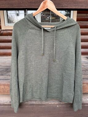 100% Merino wool Cozy Olive Knit Hoodie Sweater